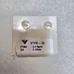 18k White Tiny Diamond Gold Earring.